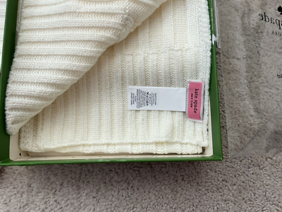 Kate Spade White Bow Scarf and Hat Set New In Box | eBay display picture 1
