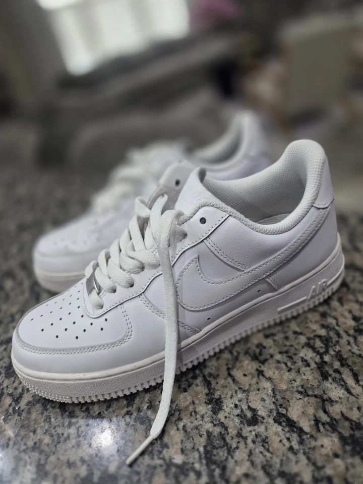 Hombre Nike Air Force 1 Talla Baja 8 Foto 3 de 4