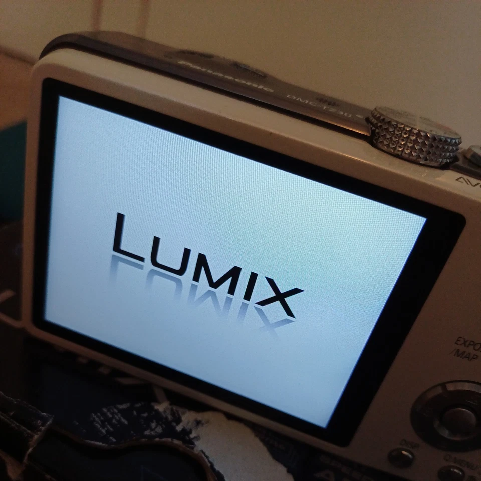 Panasonic Lumix DMC-TZ30, photo 4 of 5