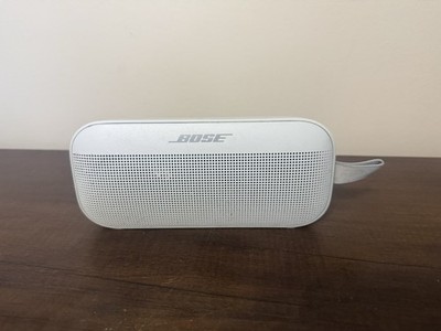 Bose SoundLink Flex Bluetooth Portable Speaker - White Smoke