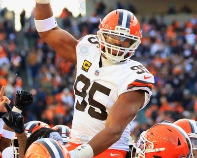 8x10 Photo MYLES GARRETT Cleveland Browns Sack Leader NFL Pro Bowl DPOY Aggies