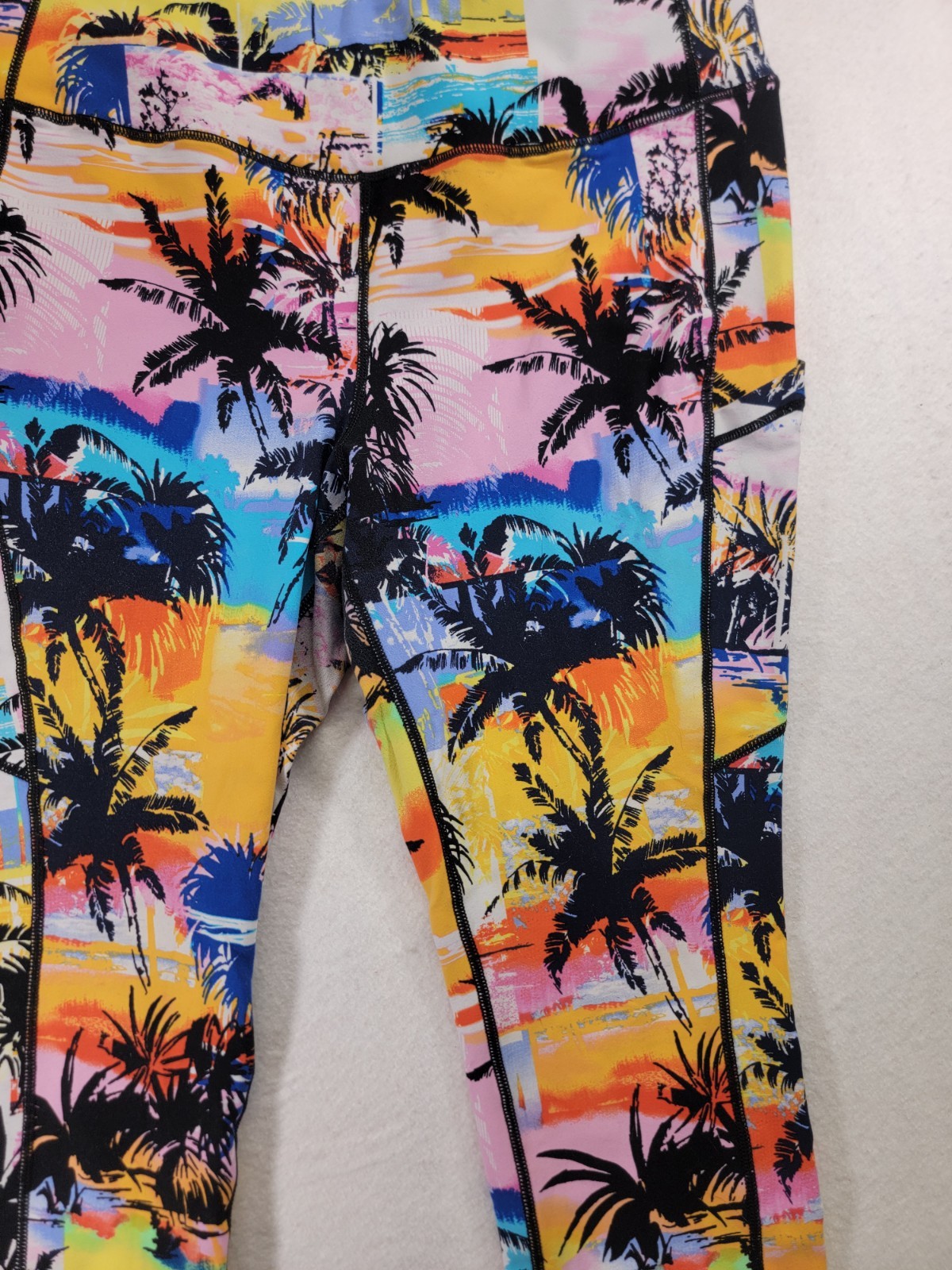 Torrid Performance Core Capri Active Legging Palm… - image 3