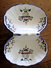 Ancien Serviteur 2 raviers en faïence de Saint Amand Vieux Rouen motif floral