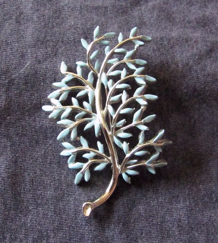 Signed Kramer 3" Brooch Branch w/ Fine Aqua Enameled Leaves