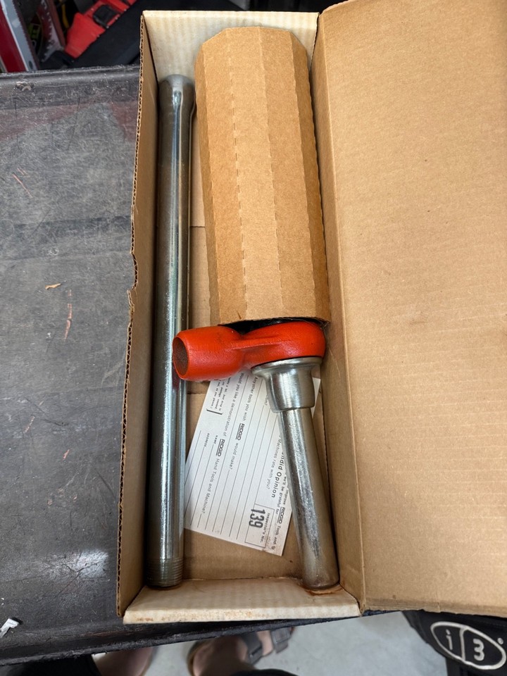 VINTAGE RIDGID 34955 No. 2-S Spiral Pipe Reamer, 1/4