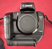 Canon Eos 5 Quartz Date 35mm SLR