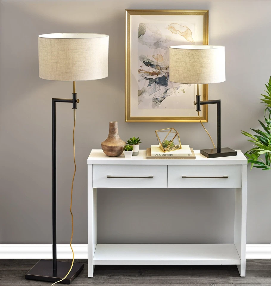 Lámpara de pie Winthrop Foto 2 de 4