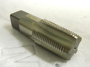 Kennametal Standard Pipe Tap 1 - 11-1/2" NPT 5FL 1" to 3-1/2" Chamfer 4130666