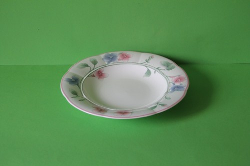 Villeroy und Boch Viola Suppenteller Teller 23,8 cm - Picture 2 of 2