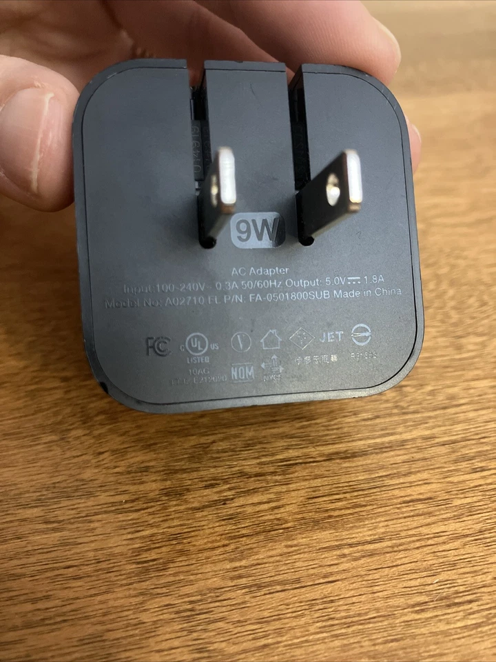 Amazon Kindle PowerFast A02710 FL FA-0501800SUB adaptador CA acelerado genuíno - Imagem 2 de 4