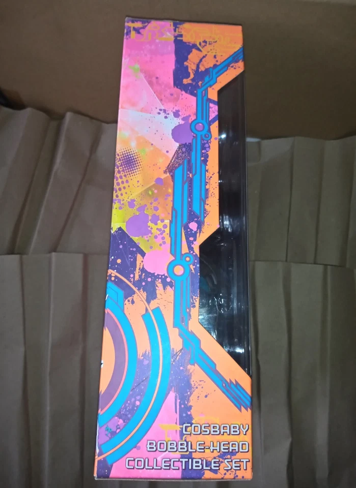 INCOMPLETE Set Cosbaby Thor Ragnarok Hela and Metallic Thor - Image 2 of 4