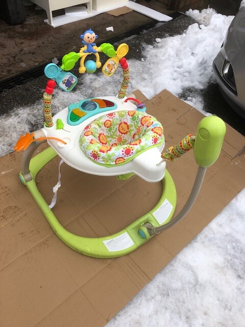 fisher price folding jumperoo