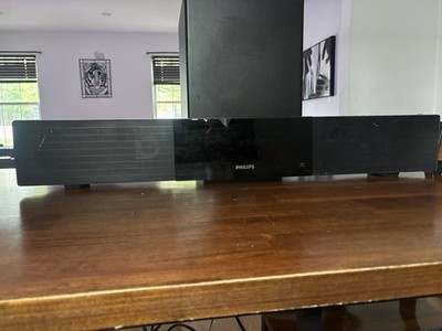 Philips HTS8100/37 Subwoofer and Soundbar DVD/CD Player AM/FM tuner Home Theater