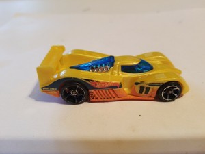 2010 mattel car