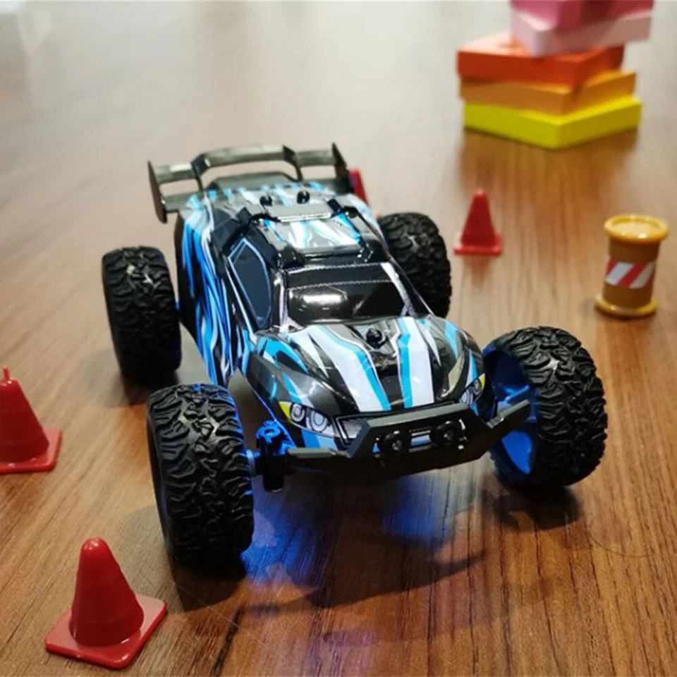 1:32 Off-Road RC Car Remote Control Truck Toy Remote Control 2WD for Kids Gift - Image 4 of 4
