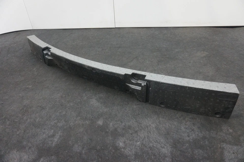 Barra de espuma de soporte de refuerzo de parachoques trasero OEM 11A6857CP McLaren 650S 2015 Foto 2 de 4