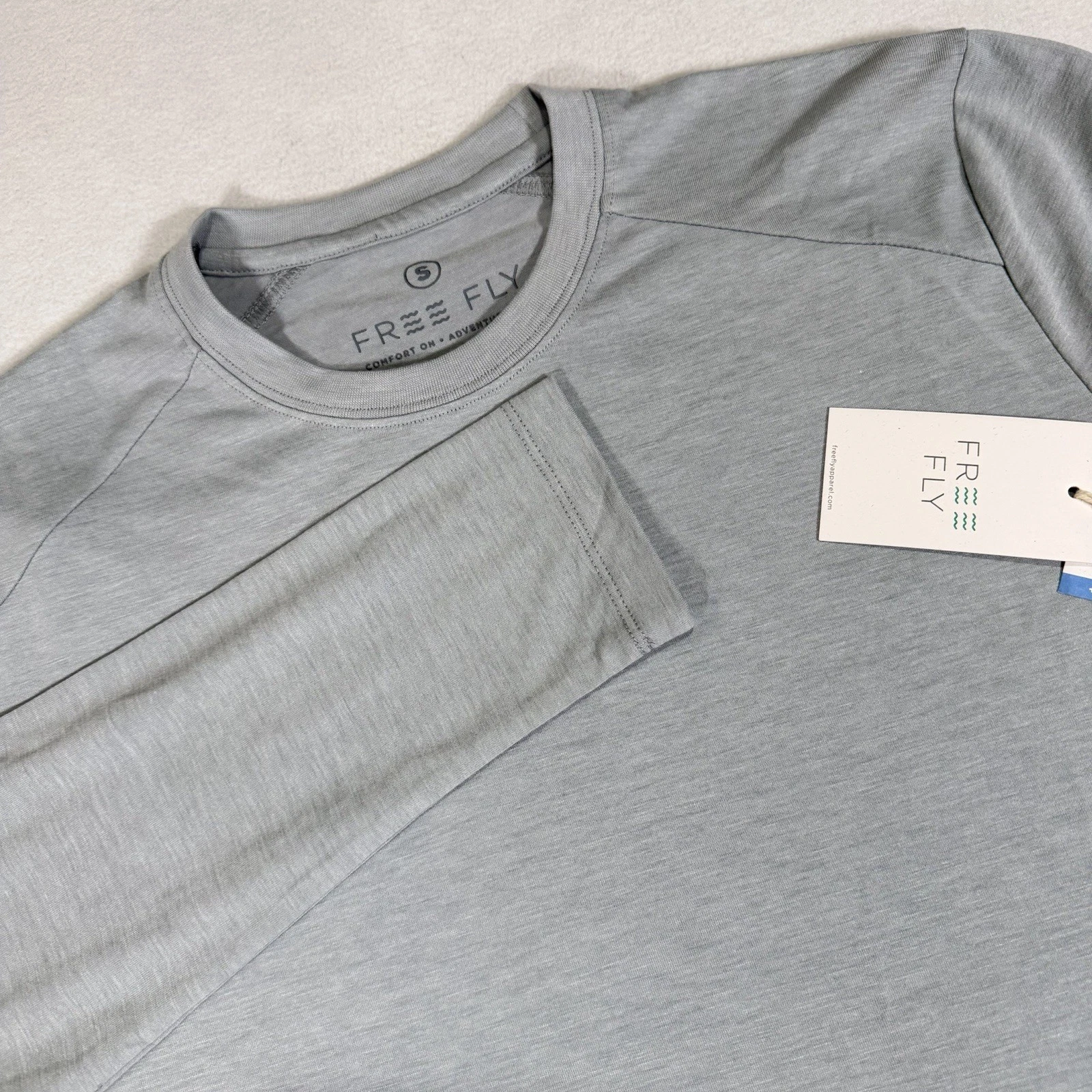 NWT Free Fly Bamboo Shade Long Sleeve Shirt Men's Size Small Heather Aspen Grey