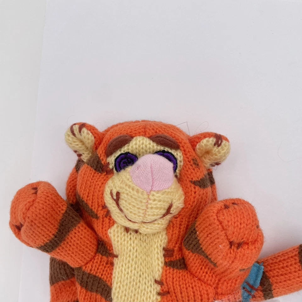 Juego de peluche vintage de marioneta de mano Winnie the Pooh Tigger Eeyore Fisher Price Foto 2 de 4