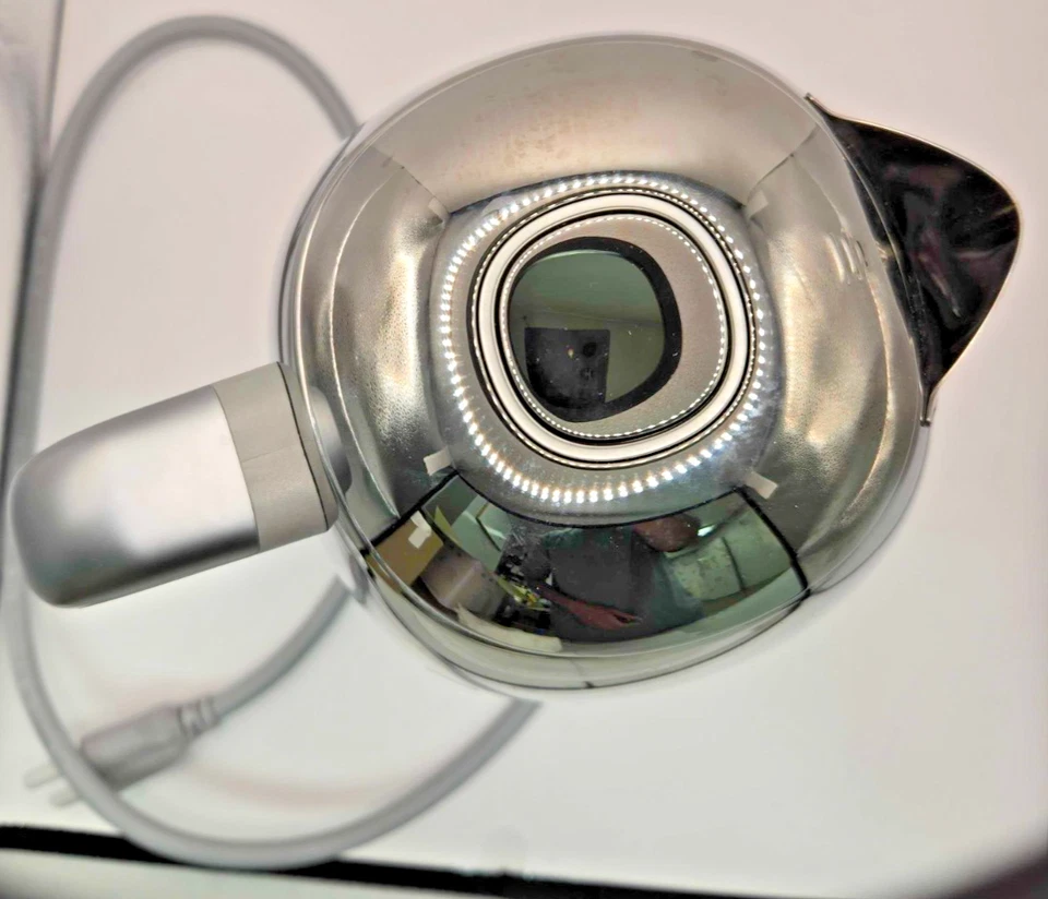 SMEG Smeg Electric Kettle-1.7L (Silver) 7 Cup Capacity - Image 2 of 4