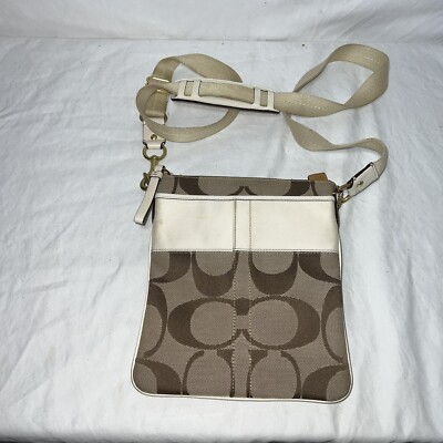 COACH ボディバッグ ベージュ ロゴ入り ベージュ 【公式】COACH – コーチ ボディバッグ&斜めがけバッグ レディース