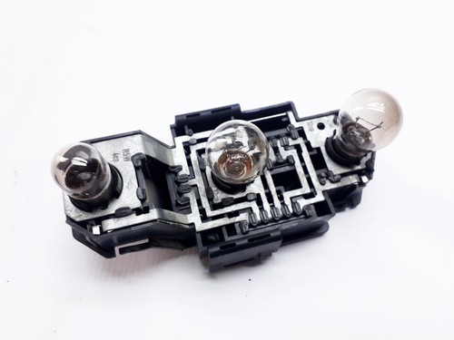 Volkswagen Passat 1995 Tailight Bulb Holder (Lamp Carrier) 394125, #914425-85