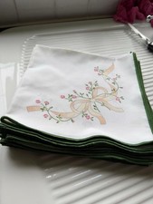 Johnson Brothers Eternal Beau Vintage 52 Piece Set Plus Napkins And Place Mats