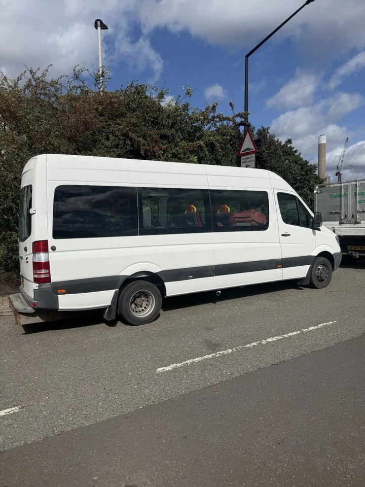 Mercedes Benz Mini Bus Van 2.1 - Image 3 of 4