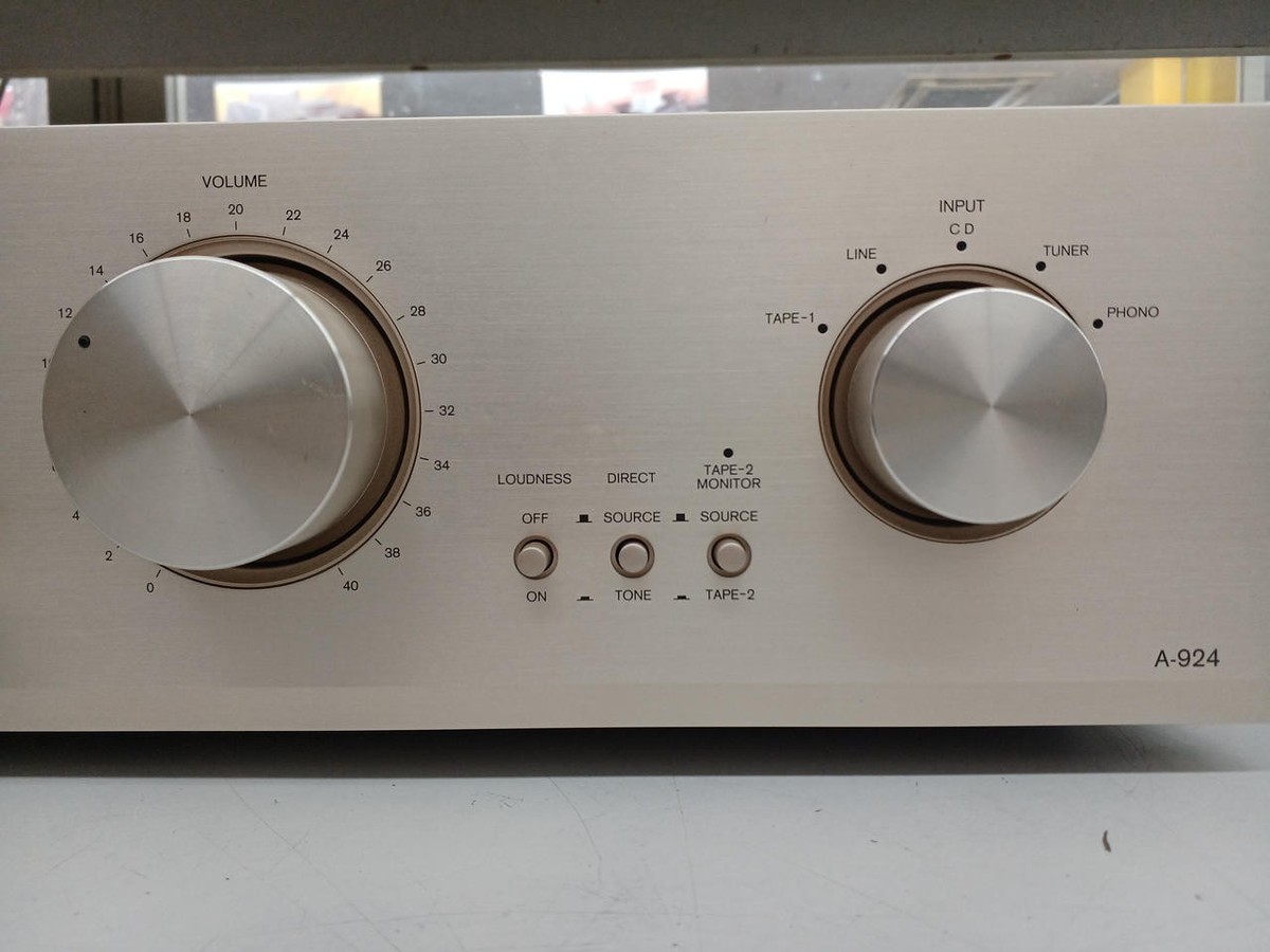 ONKYO A-924 Integrated Stereo Amplifier Clean Ground 45W 1997