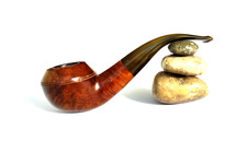 VINTAGE PETERSON'S SHAMROCK (999) BENT RHODESIAN ESTATE PIPE