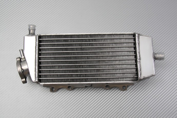 Radiateur droit alu racing Kawasaki KX 250F contre la surchauffe moteur