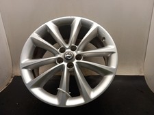 VAUXHALL ASTRA 18" Inch 5x105 Offset ET42 7.5J Alloy Wheel 2009-2018 83648