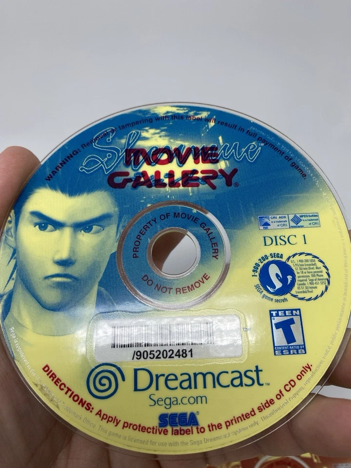 Shenmue Sega Dreamcast 1999 1 2 3 & Passport Discs Only - Image 3 of 4