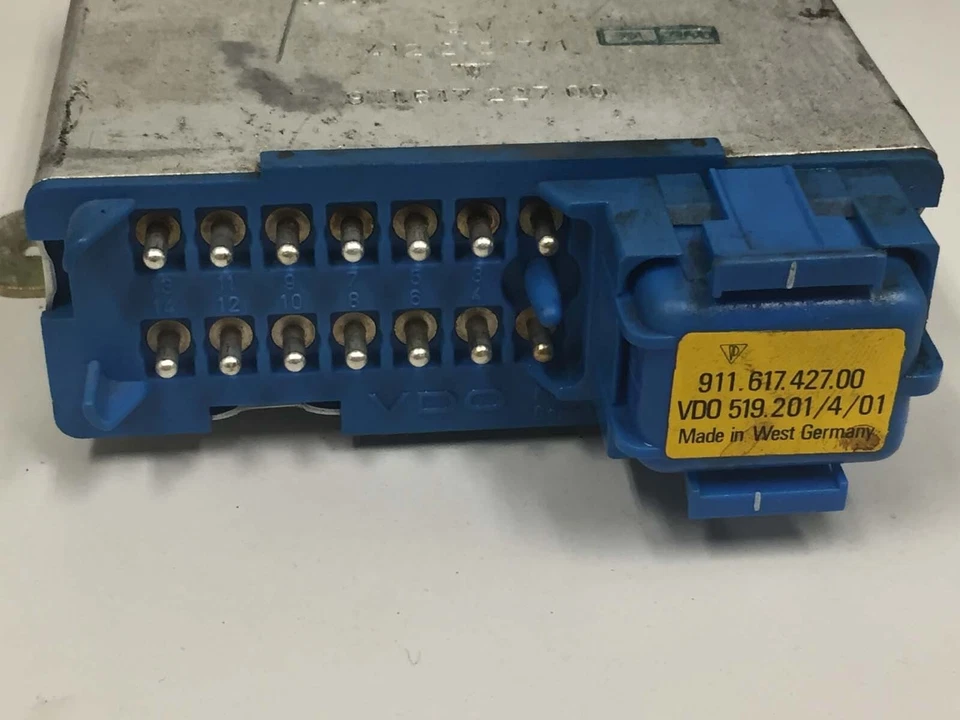 保时捷 911 964 993 巡航控制单元 911.617.227.00 91161722700 F4 — 第 4/4 张图片