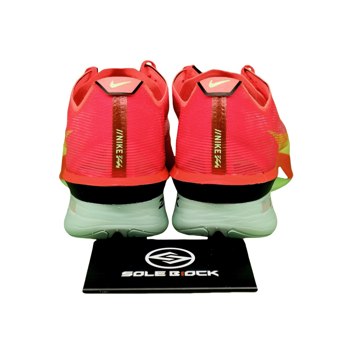 シューズ NIKE - NIKE ZOOMX VAPORFLY NEXT % 26.0 Nike ZoomX Vaporfly NEXT% 4 - ナイキ ZoomX Vaporfly NEXT% 4