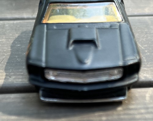 Hot Wheels 2008 Heat Fleet '69 Ford Mustang Flat Black with Flames - Picture 5 of 6