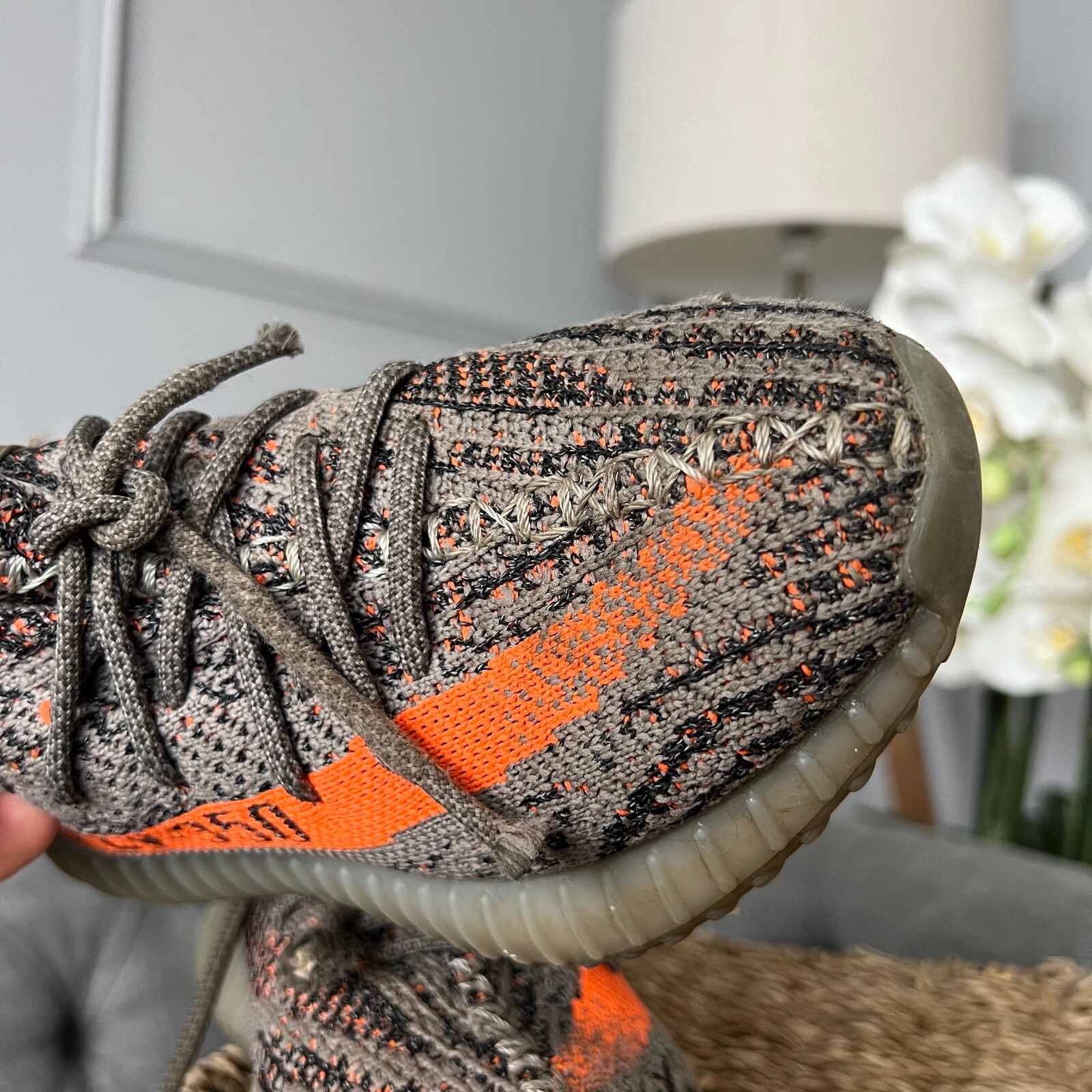 ADIDAS Yeezy Boost Kids Boys Trainers Sneakers UK 13.5 image 9