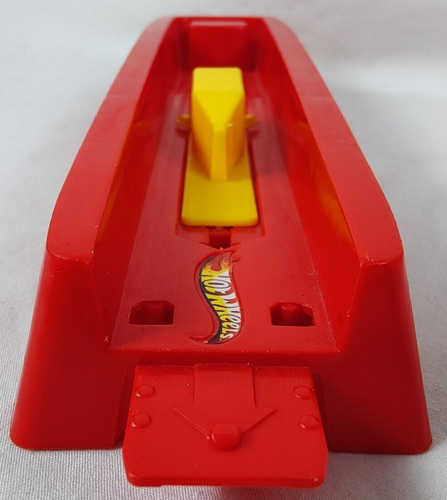 Hot wheel Daredevil Loop 2011 Launcher 2002 End Ramp - Picture 12 of 19