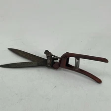 Vintage Hand Grass Shears, Grass Clippers for Lawn and Garden, Functional