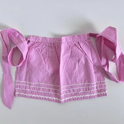 Vintage Dirndlschürze in pink mit weißer Litze ca. 4-6 Jahre 1960er Jahre - Bild 1 von 4