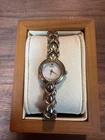 Seiko Watch Women White Dial Gold/Silver Tone Round 1N00-1D19 Need New Battery