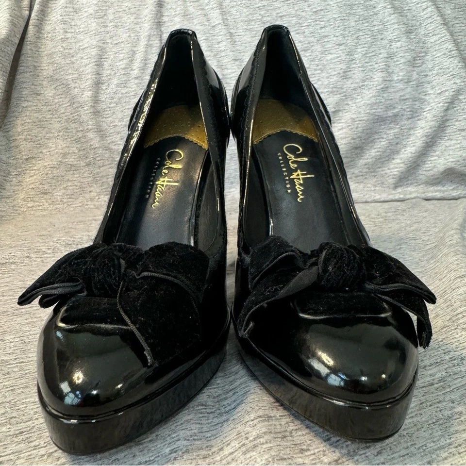 COLE HAAN black patent heels with velvet bows, Size 6.5, EUC - Image 2 of 4