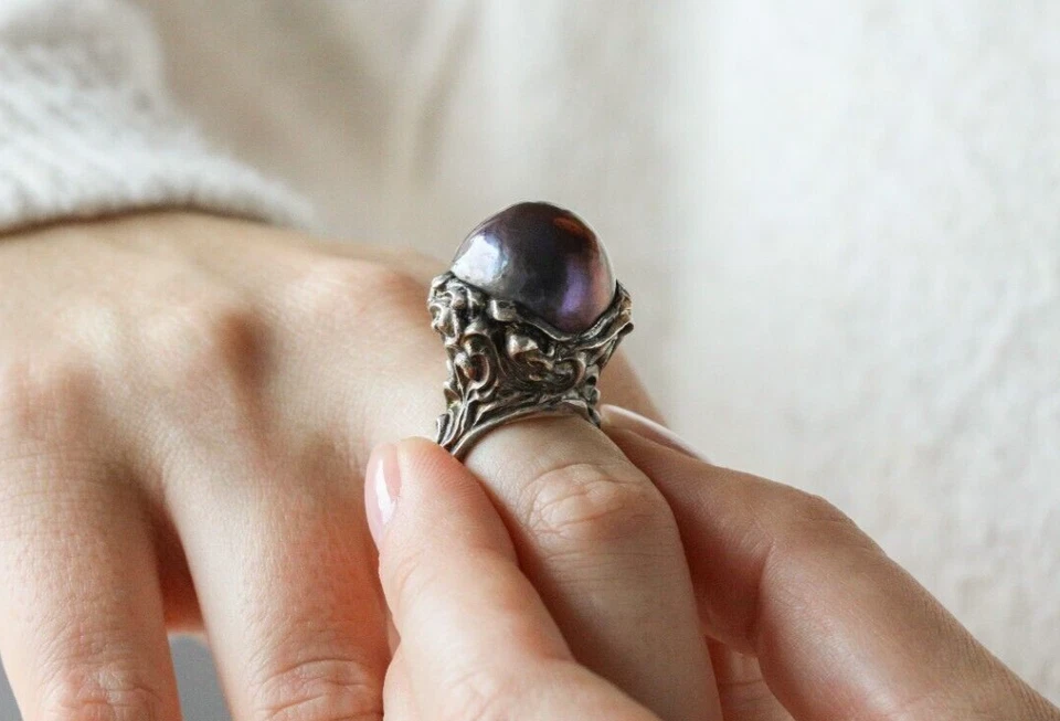 925 Silver Ring with Black Baroque Pearl, Art Nouveau Style, Handcrafted - Image 4 of 4