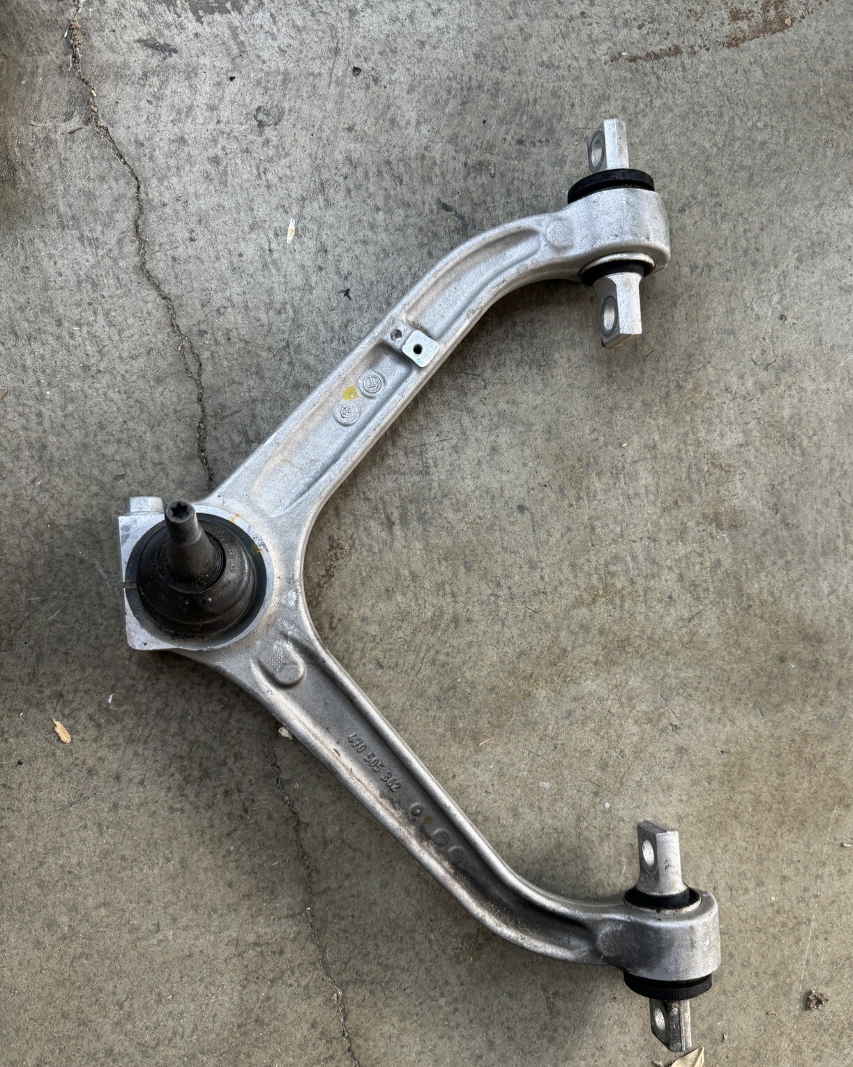 Lamborghini Aventador Suspension Right Rear upper Control Arm 470505362