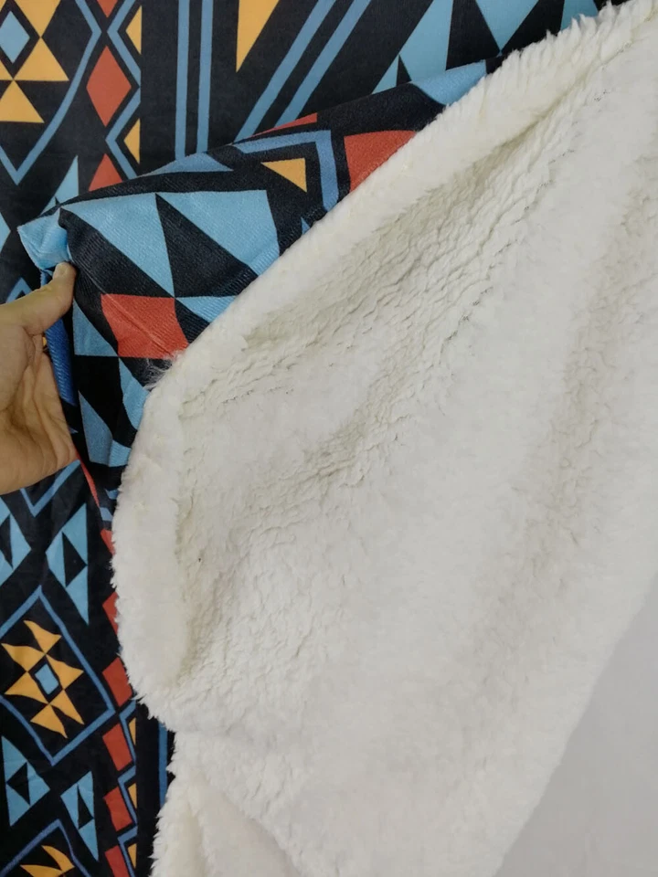 Aztec Geometric Diamonds Chevrons Zigzags Warm Fleece Hooded Blanket Throw Gift - Image 3 of 4