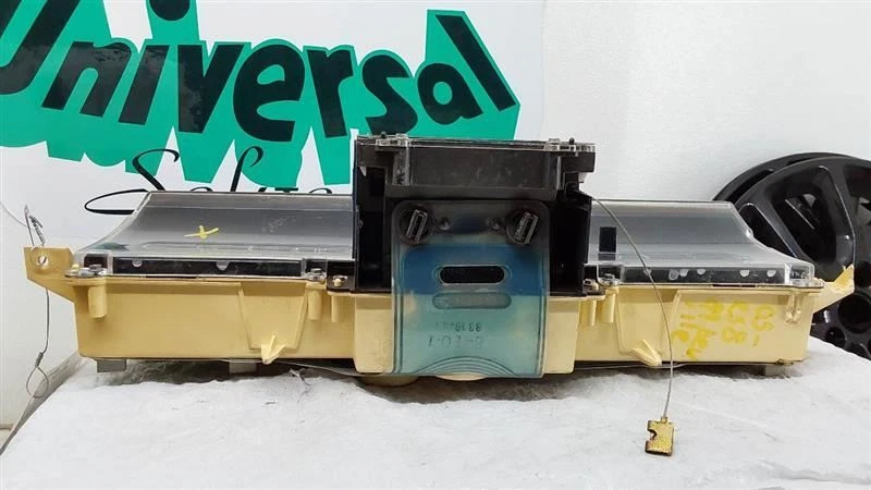 1989 Cadillac Deville velocímetro painel de instrumentos - Imagem 2 de 4