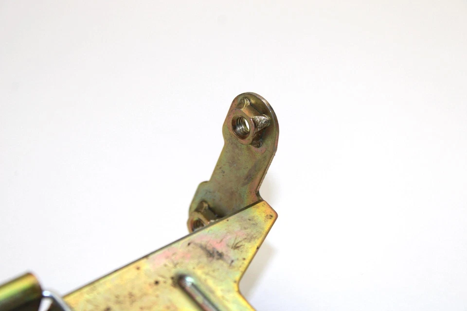 2006 Yamaha Attak Oem Ecu Bracket 8FP-85991-00-00 SY79 - Image 2 of 4