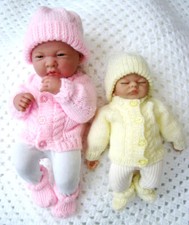 Dolls Clothes Knitting pattern