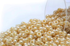 Miyuki Round Rocailles 11/0 Beige Pearl Ceylon Seed Beads RR-442