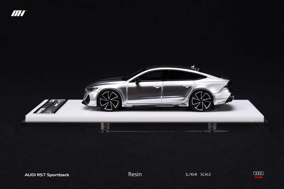 1/64 scale Motorhelix Audi RS7 Sportback Resin car model - Immagine 2 di 4