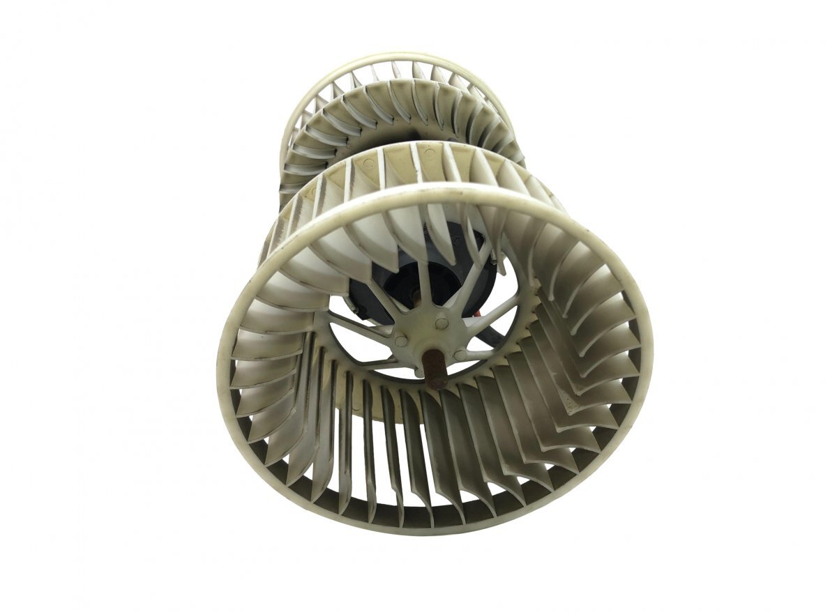 42574103 IVECO Stralis (01.02 Heater Fan Motor for IVECO stralis 